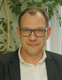 Bausachverständiger, Immobiliensachverständiger, Immobiliengutachter und Baugutachter  Jens Ullrich Wiesmoor